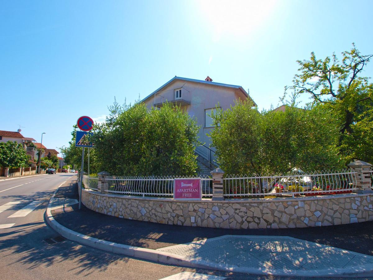 Apartments Valter 613 Pula Exterior foto